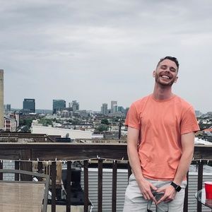 Meet your Posher, Alex